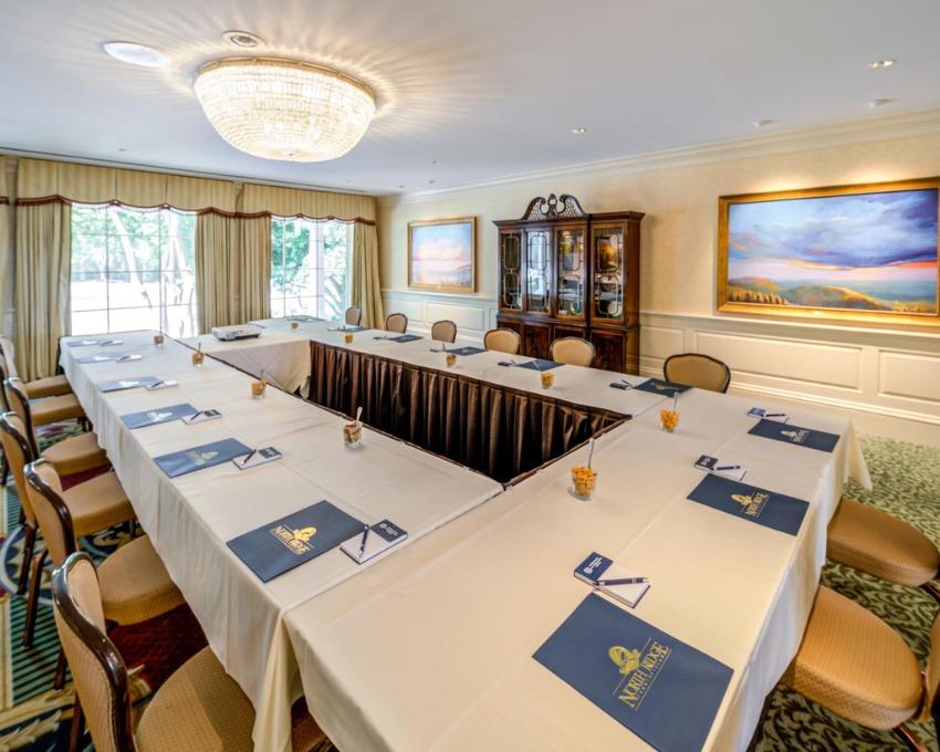 Garden Room with Parlor